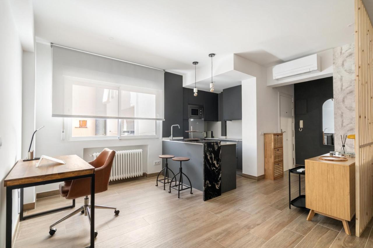 Magico Apartamento En El Centro มาดริด ภายนอก รูปภาพ